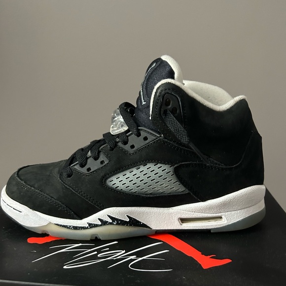 Jordan 5s - Moonlight - Picture 1 of 2